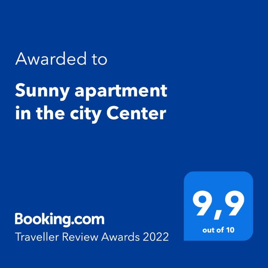 Sunny Apartment In The City Center Truskavets Exteriör bild